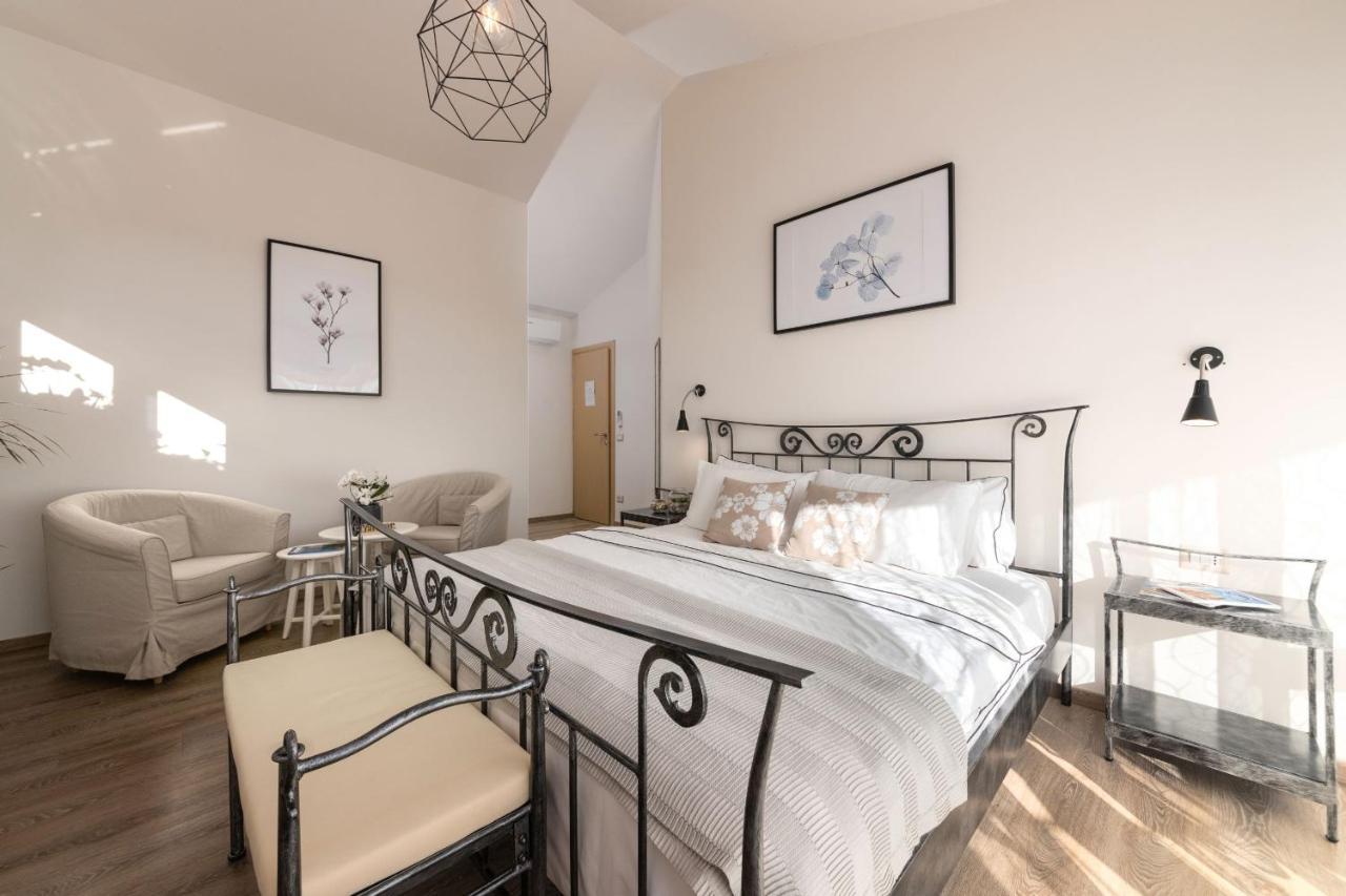 Rooms Karolina Funtana Dış mekan fotoğraf